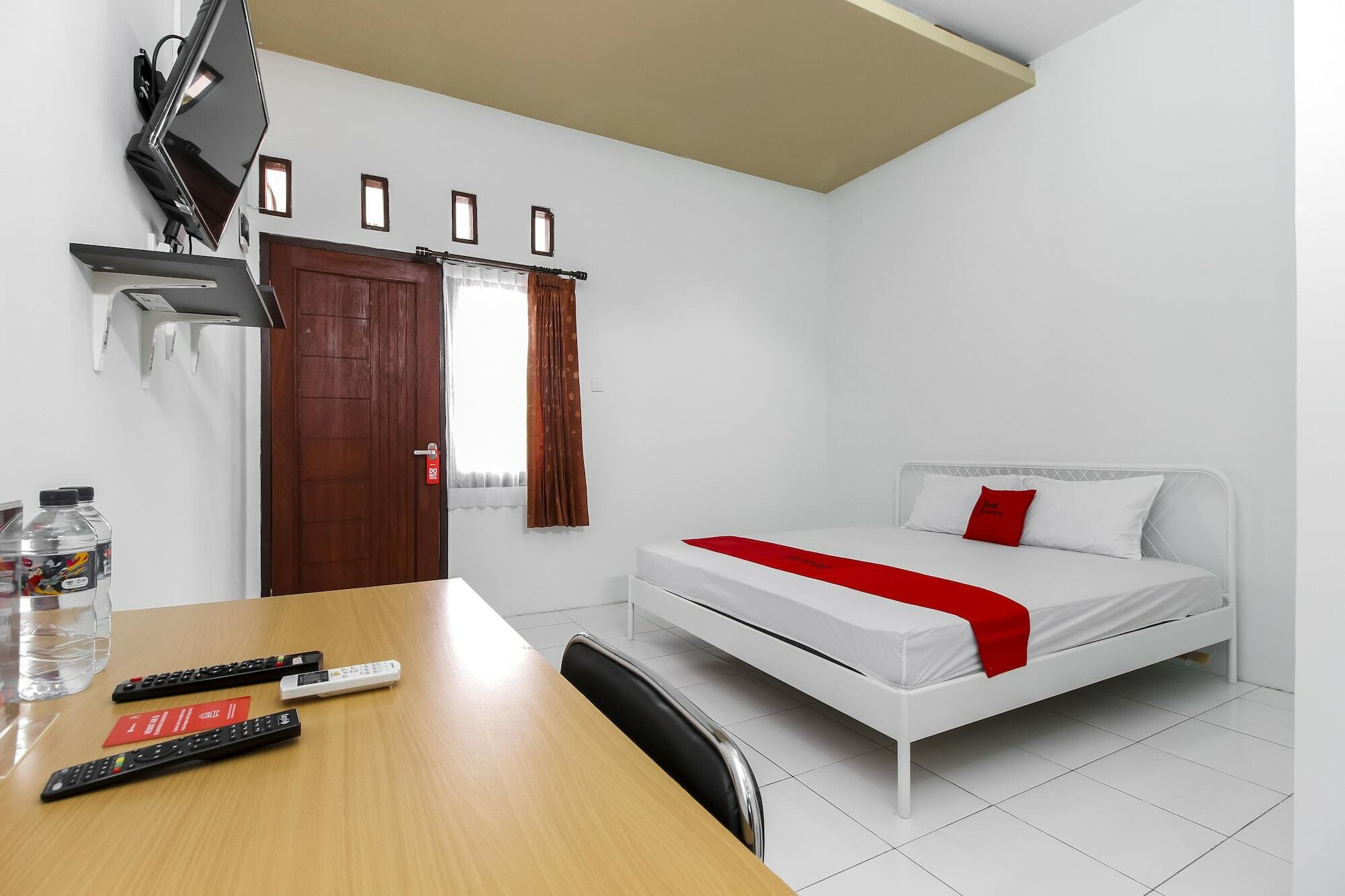 Reddoorz @ Jagakarsa 2 Hotell Jakarta Eksteriør bilde